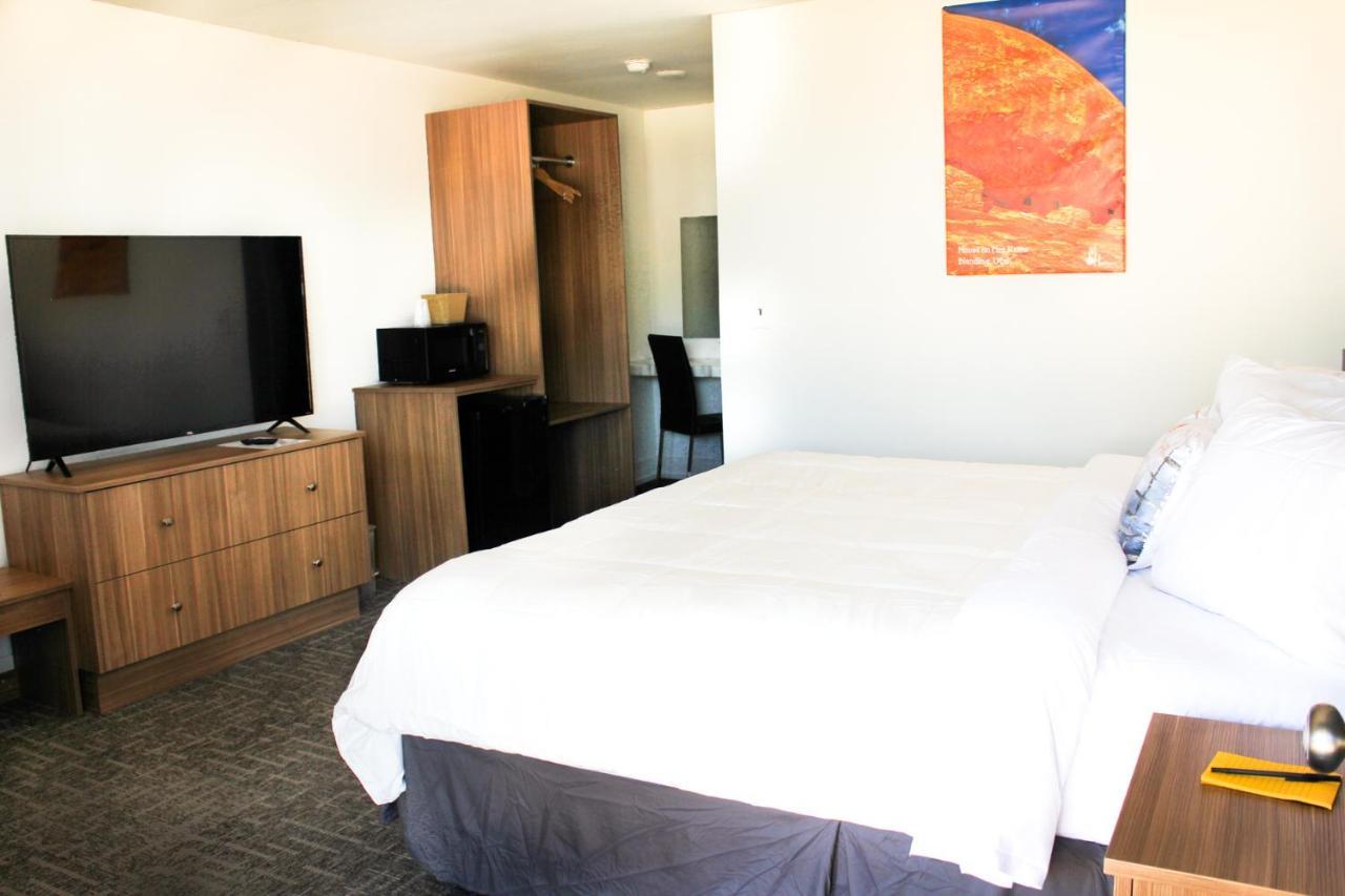 Blue Sage Inn & Suites Blanding Eksteriør billede